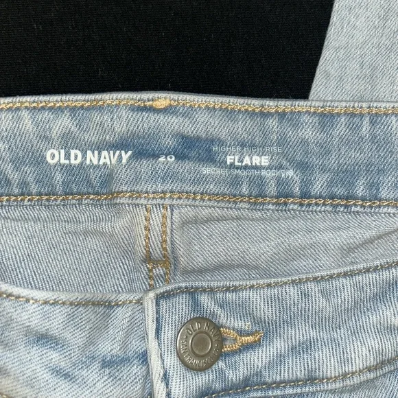 NWT Old Navy Higher High-Waisted Cut-Off Flare Jeans - Picture 7 of 8